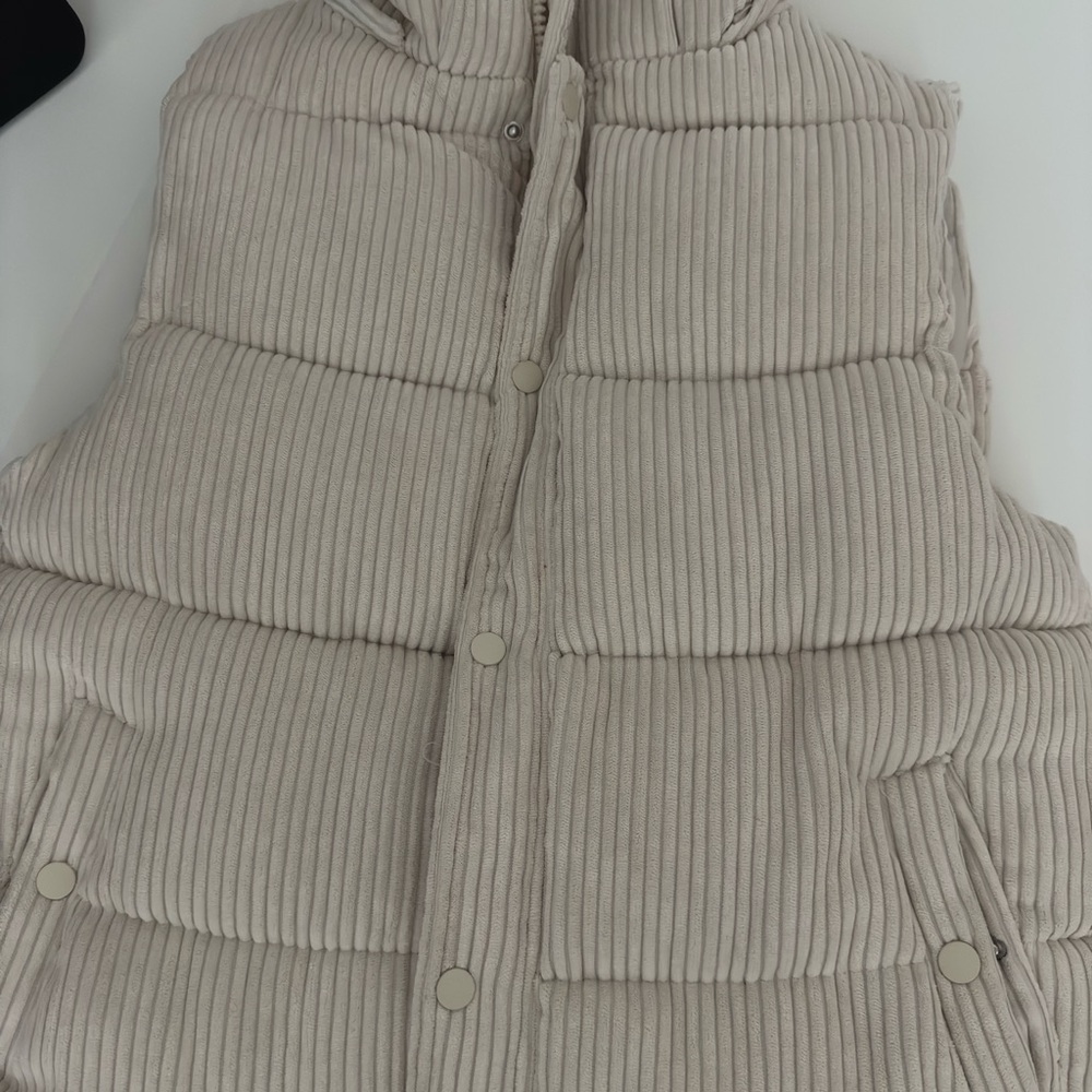 Cream Puffer Vest